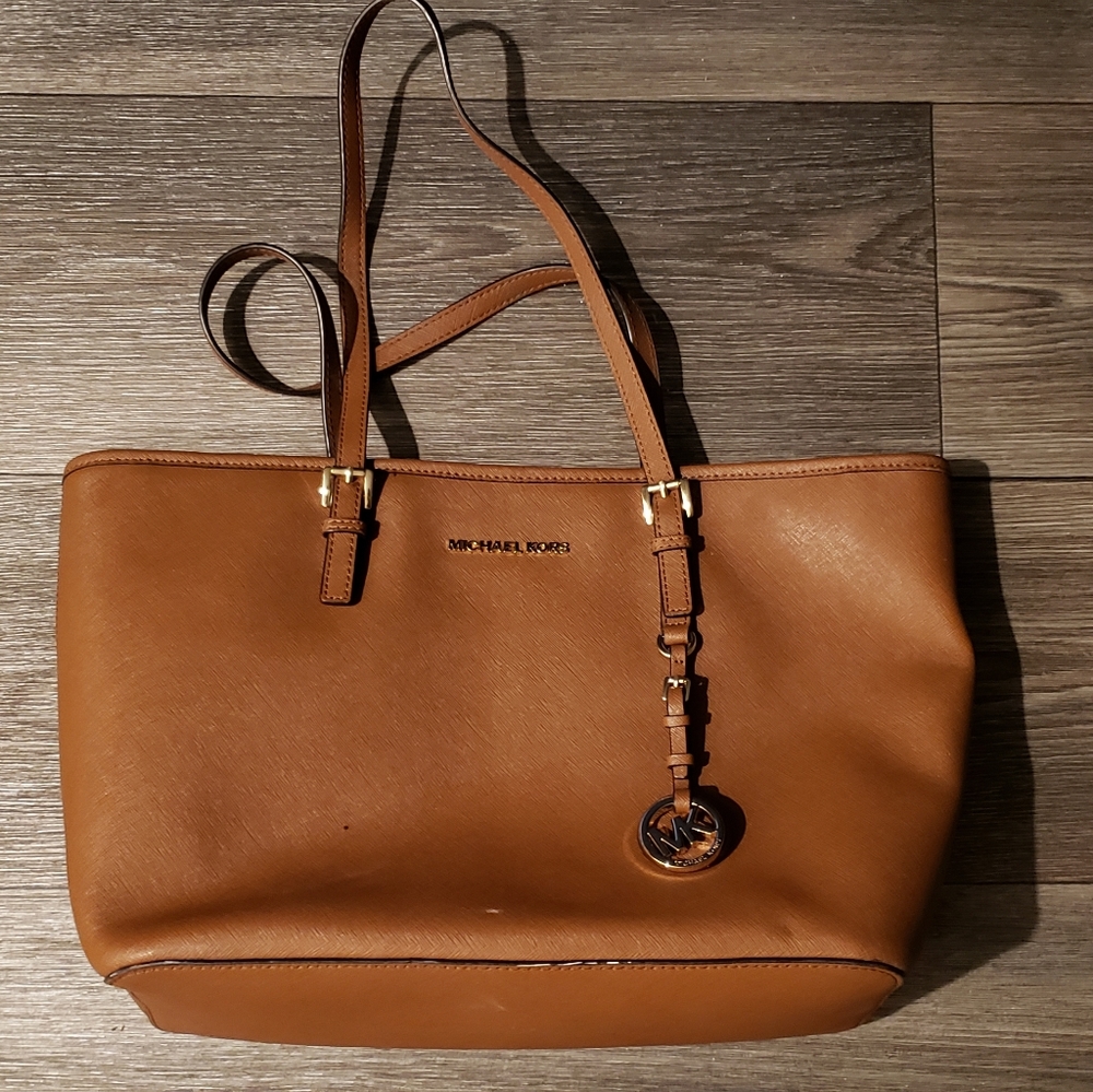 Michael kors handbag
